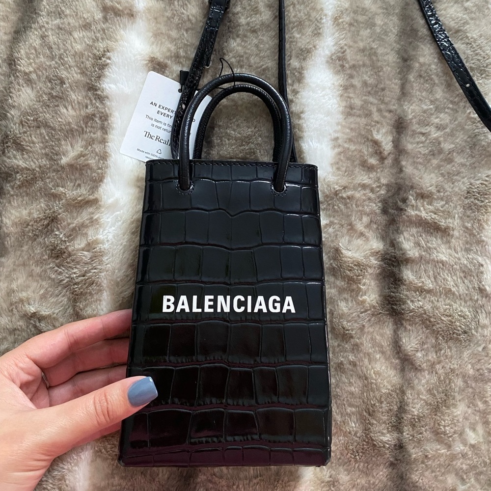 Balenciaga phone bag SOLD‼️